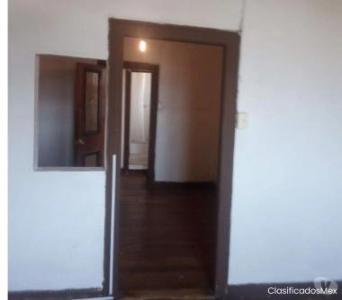 se arriendan piezas a pasos del centro