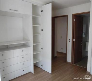 Selmann Arrienda departamento muy central, amplio.