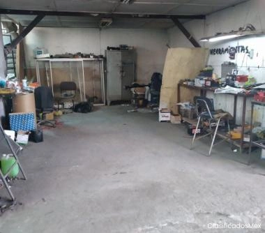 Taller mecánico con excelente ubicación oportunidad