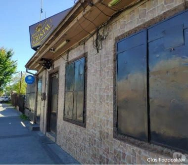 VENDO CASA COMERCIAL