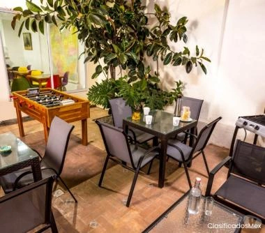 VENTA DE HOSTAL CON PROPIEDAD