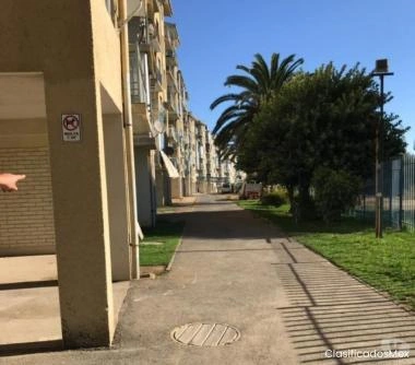 Venta Departamento locomoción a la puerta en Av Sta. Inés