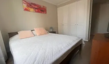 ARRIENDO BELLA Y AMPLIA HABITACION CERCA METRO MANQUEHUE